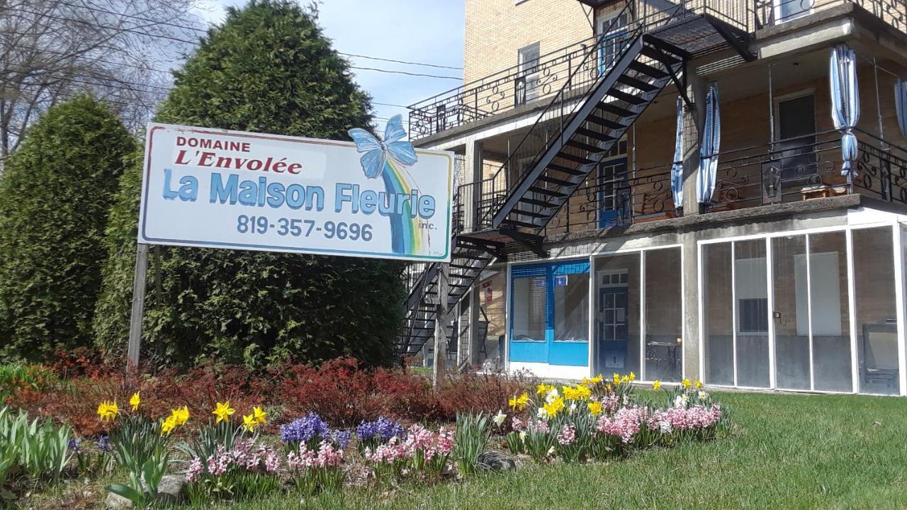 Mhotel Domaine L'Envolee- Maison Fleurie Victoriaville Eksteriør bilde